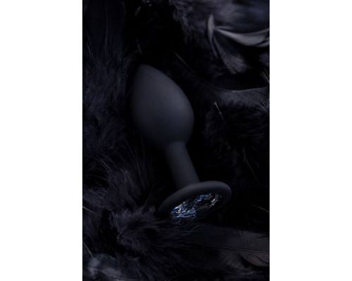 Черная анальная втулка с прозрачным стразом - 7,2 см.