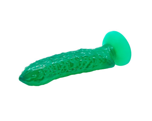 Зеленый стимулятор на присоске в форме огурца Cucumber - 17 см.