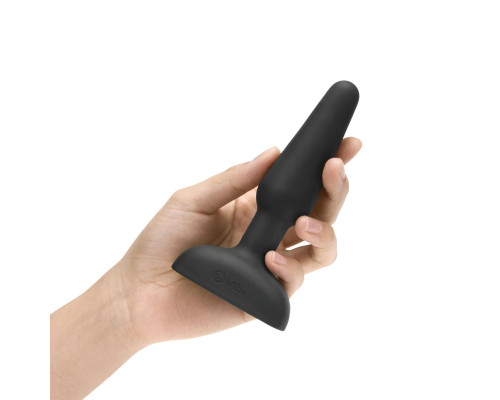 Чёрная анальная вибропробка с 3 источниками вибрации TRIO REMOTE CONTROL PLUG BLACK - 13,5 см.