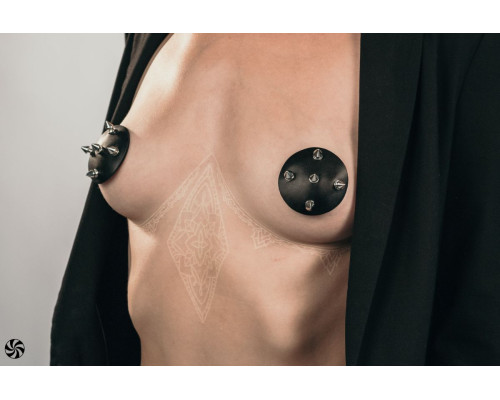 Черные пэстисы с шипами Royce