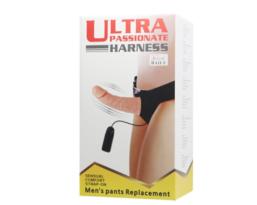 Реалистичный полый фаллоимитатор на трусиках Ultra Passionate Harness - 15 см.