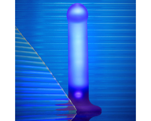 Светящийся фаллоимитатор Strap-on-me Glow-Led Dildo - size M