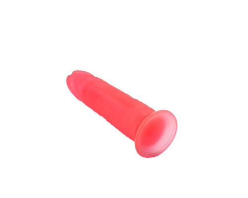 Розовый фаллоимитатор на подошве-присоске - 17,5 см.
