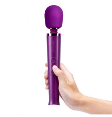 Фиолетовый жезловый мини-вибратор Le Wand Petite c 6 режимами вибрации