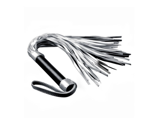 Серебристая плетка Struggle My Flogger с черной ручкой - 45 см.