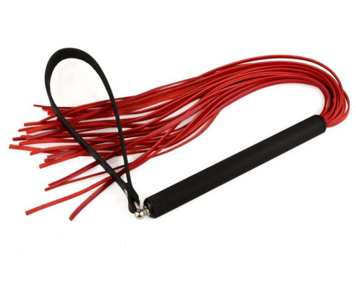 Красная кожаная плеть MIX с черной рукоятью - 47 см.