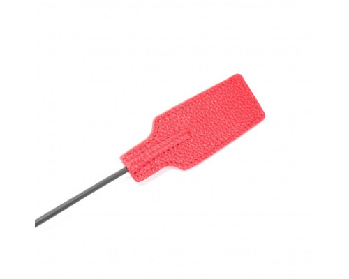 Красный кожаный стек с прямоугольным шлепком - 68 см.