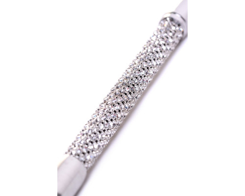 Чёрный стек с треугольным кожаным шлепком - 65 см.