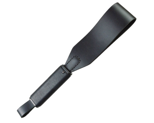 Черная кожаная шлепалка «Диамант» - 43 см.