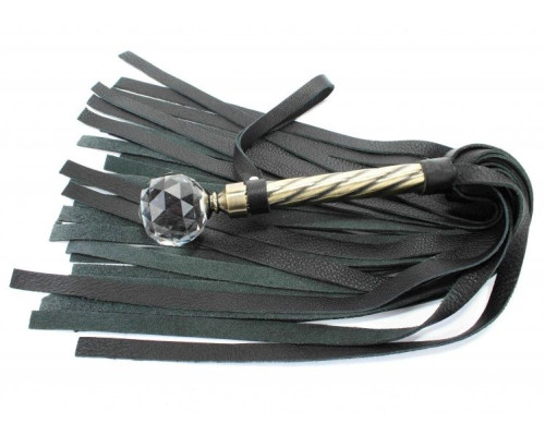 Плеть с широкими хлыстами и металлической ручкой