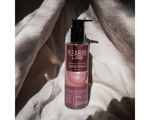 Лубрикант на водной основе Pleasure Lab с ароматом бабл-гам - 250 мл.