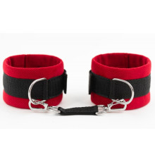 Красно-черные оковы My rules на сцепке