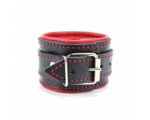 Оковы на руки с красным подкладом