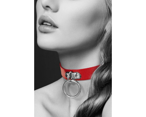 Красный узенький чокер с кольцом