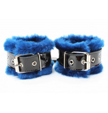 Синие наручники с мехом BDSM Light