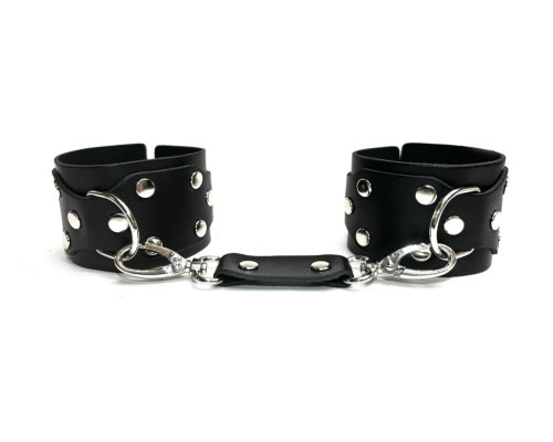 Черные кожаные наручники Sex Game