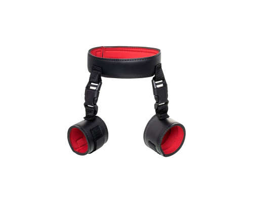 Черный ошейник с наручниками на липучках