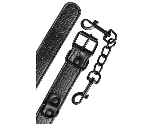 Узкие черные наручники на сцепке