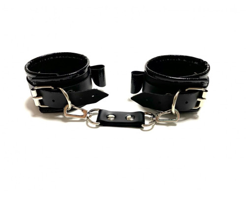 Черные наручники с бантиками из эко-кожи