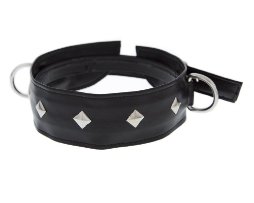 Полиуретановый ошейник с пуклями и D-кольцами Collar with Studs