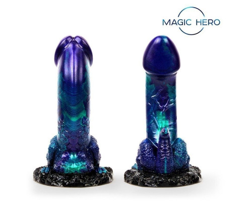 Оригинальный фаллоимитатор с широким фигурным основанием - 19 см.