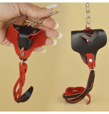 Брелок для ключей в форме кобры