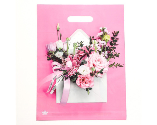 Розовый пакет с цветочным принтом и вырубной ручкой (40х31 см)