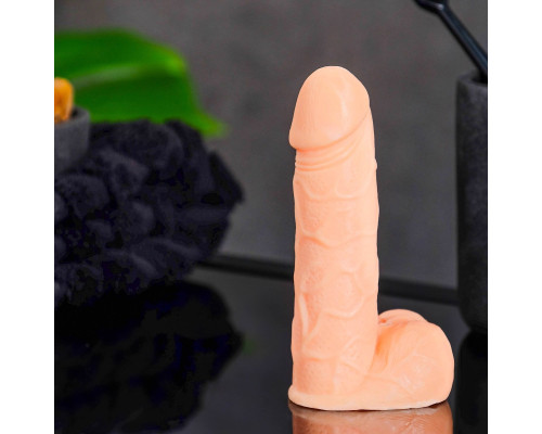 Фигурное мыло  Фаворит  с клубничным ароматом - 90 гр.