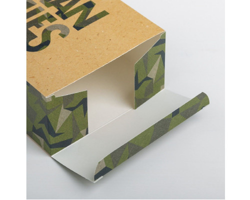 Складная коробка Man rules - 16 х 23 см.