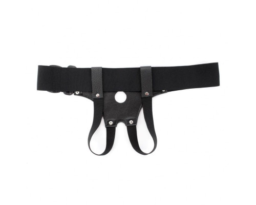 Трусики для страпона с маленьким отверстием