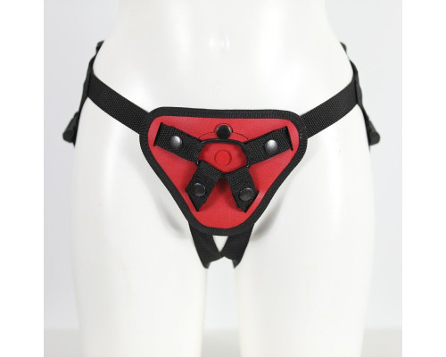 Красный пояс с двумя типами фиксации насадок