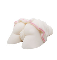 Вагина с анусом под приподнятой юбочкой