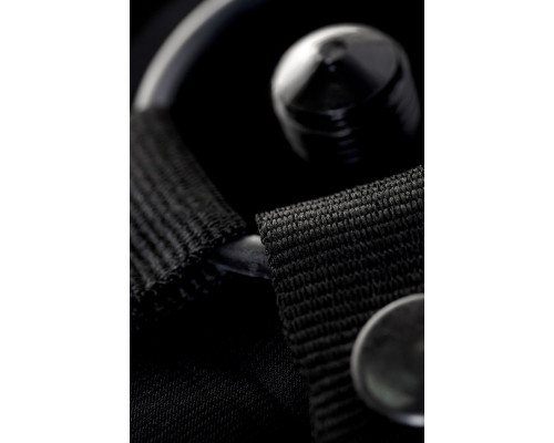 Страпон с 2 насадками и вибрацией UniStrap - 20 и 18 см.