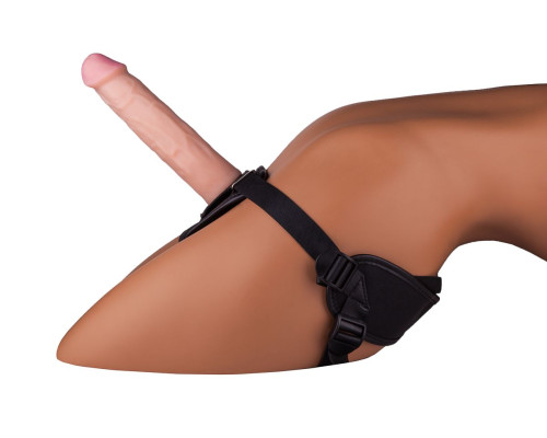 Страпон Харнесс в подарочной упаковке - 21 см.